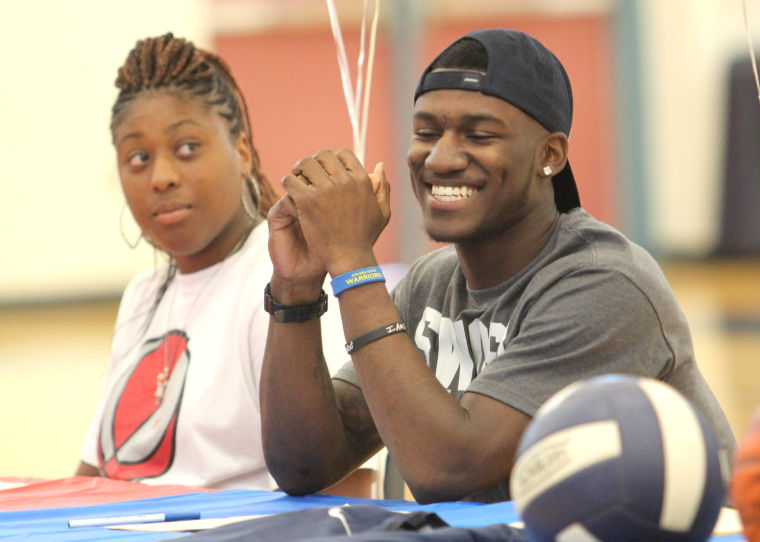 Shoemaker High School Athlete Signings